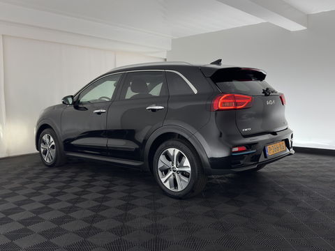 Kia e-Niro ExecutiveLine 64 kWh [ 3-Fase ] {SOH-100%} (INCL-BTW) Aut. *PANO | LUXURY-LEATHER | JBL-AUDIO | FULL-LED | NAVI-FULLMAP | DAB | ADAPTIVE-CRUISE | CAMERA | MEMORY-PACK | LANE-ASSIST | CCS-FASTLOADER | KEYLESS | DIGI-COCKPIT | 17"ALU*