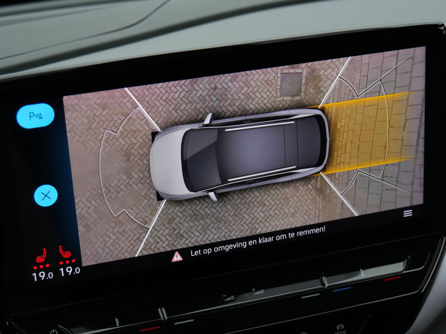 Volkswagen ID.4 1ST MAX77kWh/ PANORAMADAK/ 360°CAMERA/ ELEKT. KLEP/ HEAD-UP/ ERGO STOELEN
