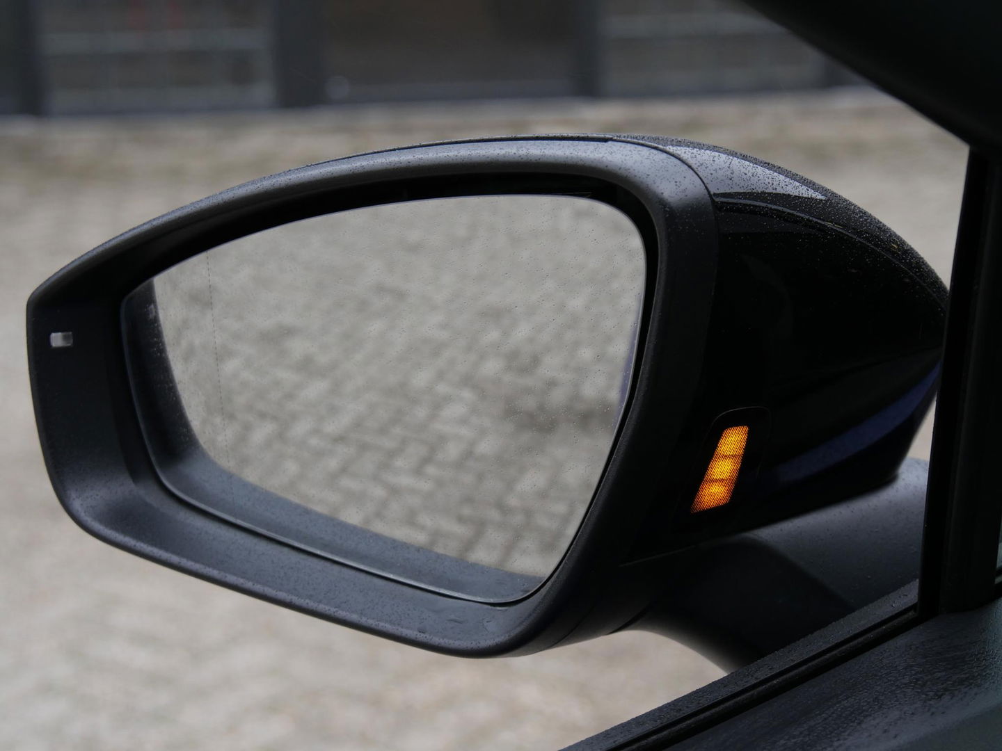 Volkswagen ID.4 1ST MAX77kWh/ PANORAMADAK/ 360°CAMERA/ ELEKT. KLEP/ HEAD-UP/ ERGO STOELEN