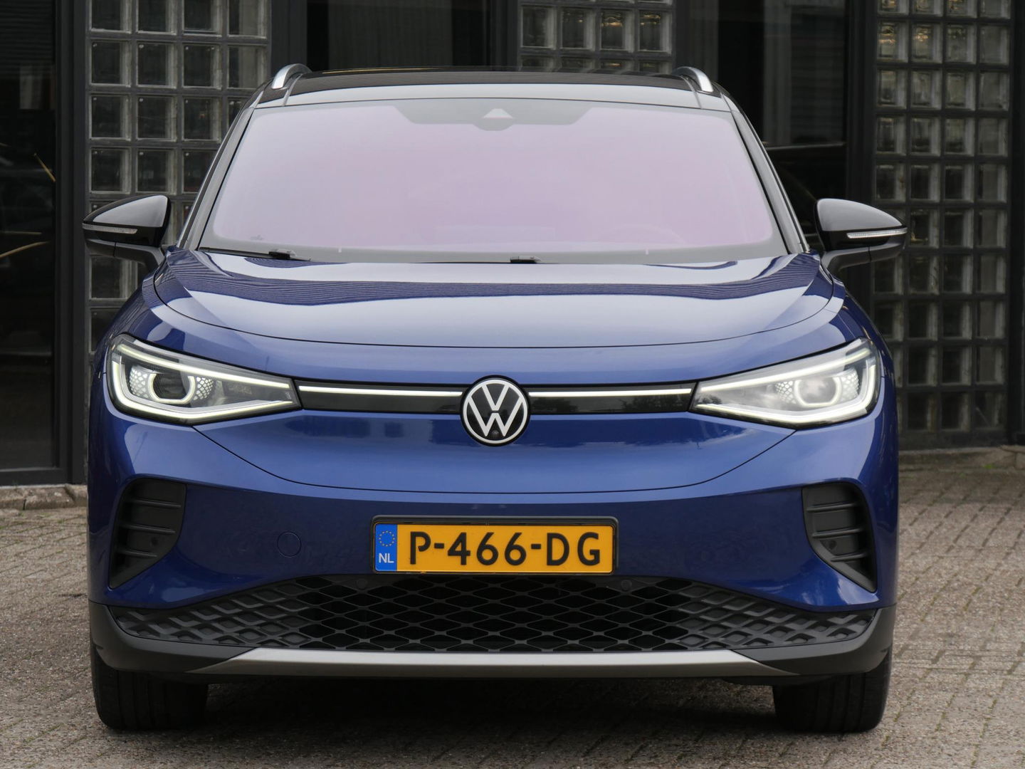 Volkswagen ID.4 1ST MAX77kWh/ PANORAMADAK/ 360°CAMERA/ ELEKT. KLEP/ HEAD-UP/ ERGO STOELEN