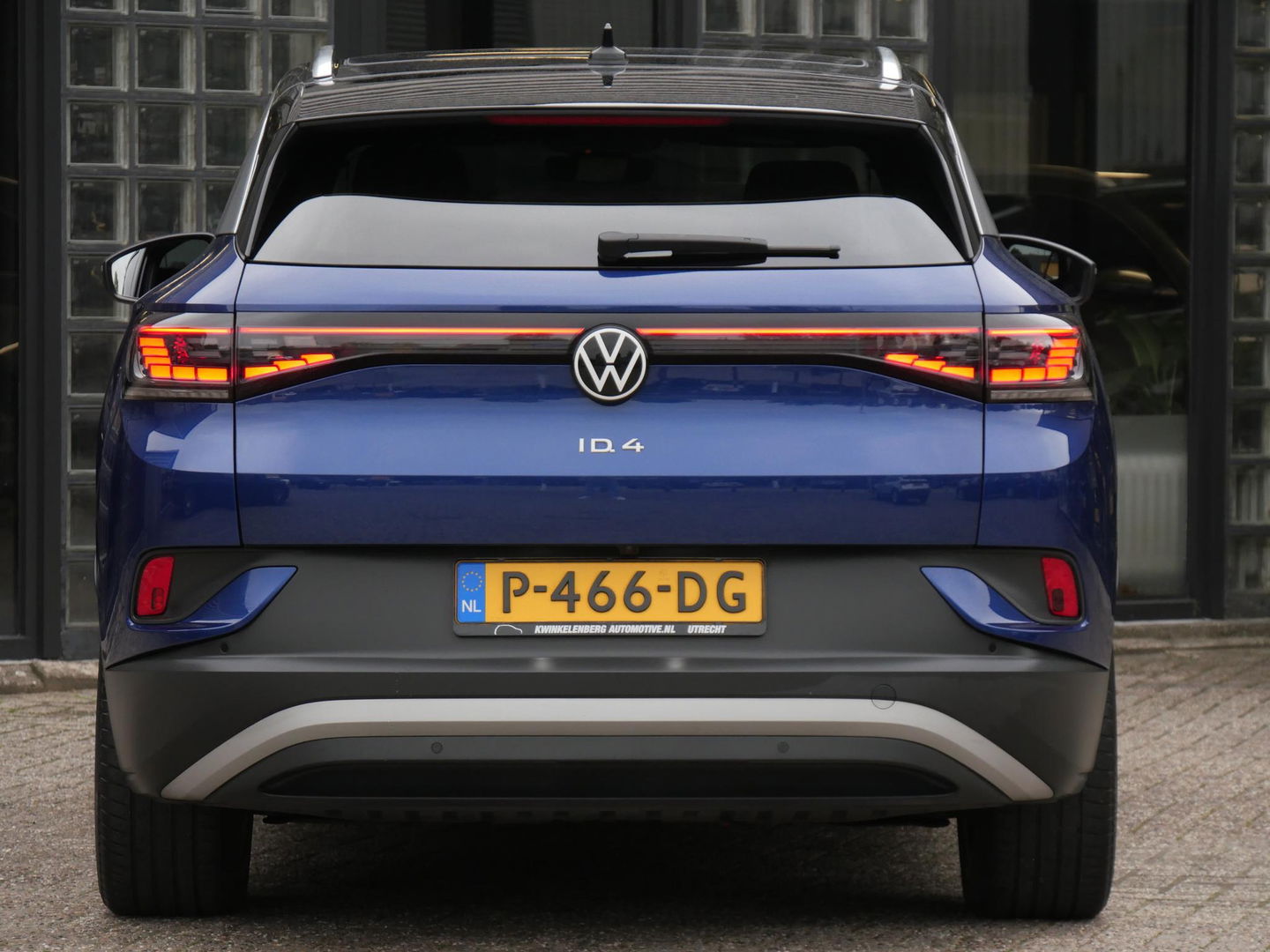 Volkswagen ID.4 1ST MAX77kWh/ PANORAMADAK/ 360°CAMERA/ ELEKT. KLEP/ HEAD-UP/ ERGO STOELEN