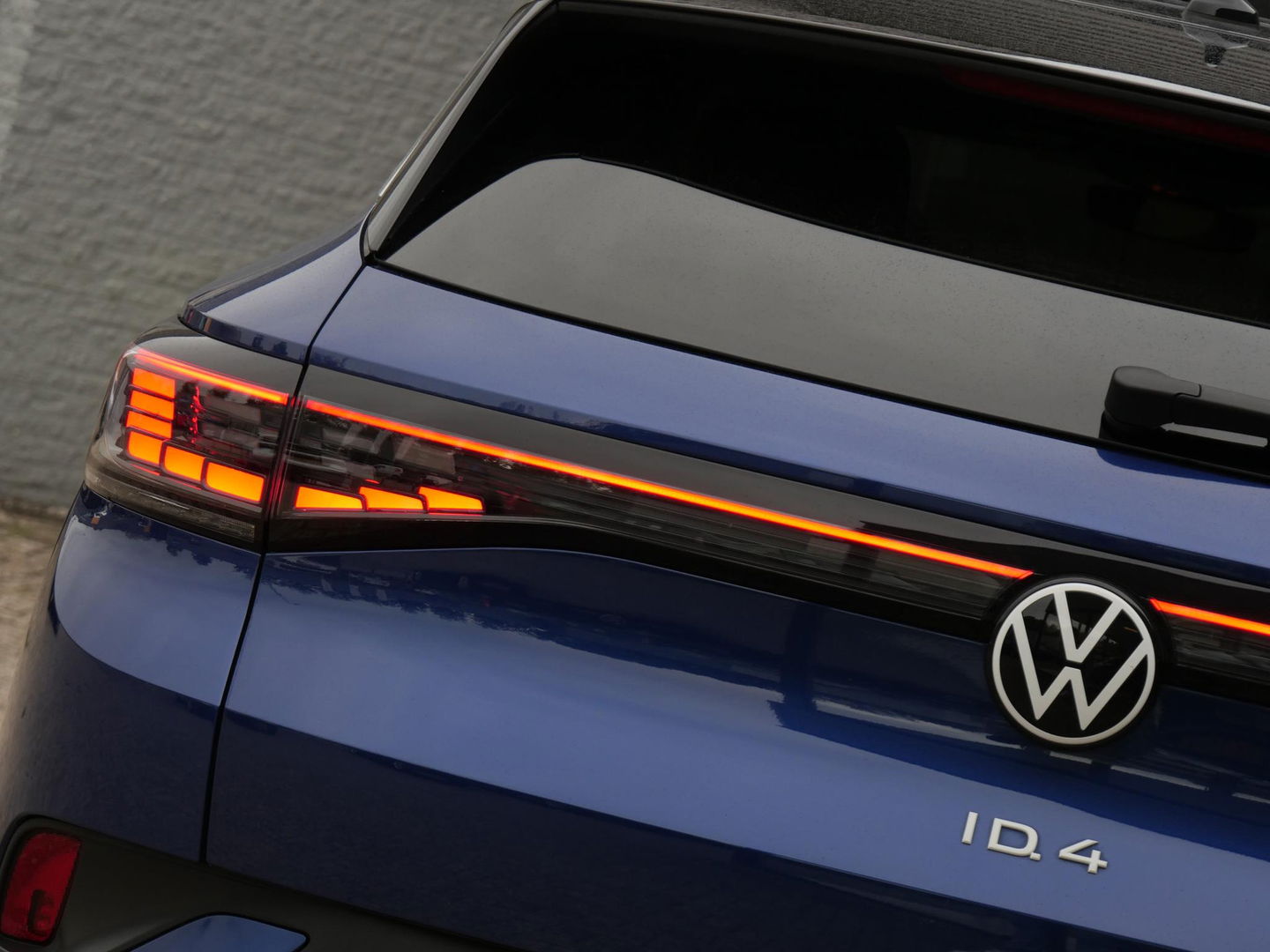 Volkswagen ID.4 1ST MAX77kWh/ PANORAMADAK/ 360°CAMERA/ ELEKT. KLEP/ HEAD-UP/ ERGO STOELEN
