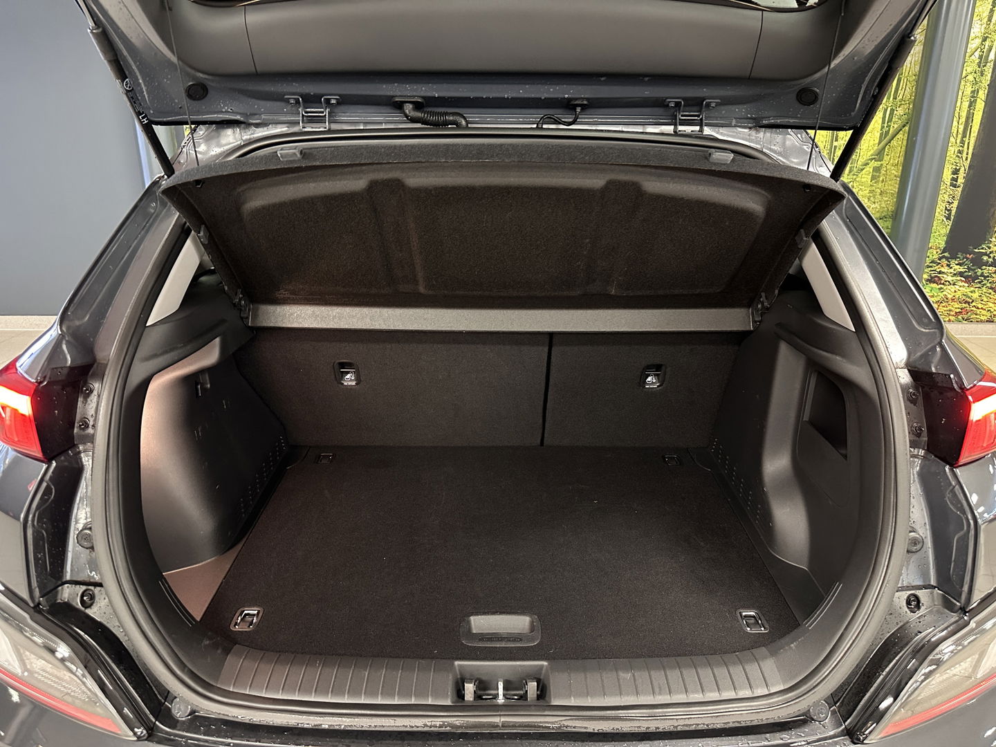 Hyundai KONA EV Comfort Smart 39 kWh | Parkeersensoren | Cruise Control | Achteruitrijcamera | Apple Carplay | Android Auto | Stoel/Stuurverwarming | Keyless | DAB | Airconditioning
