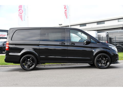 Mercedes-Benz Vito 119 CDI L2 DC Black Edition Camera, Cruise, LED, Carplay, Automaat, Stoelverwarming, 190pk, Trekhaak, Uniek!
