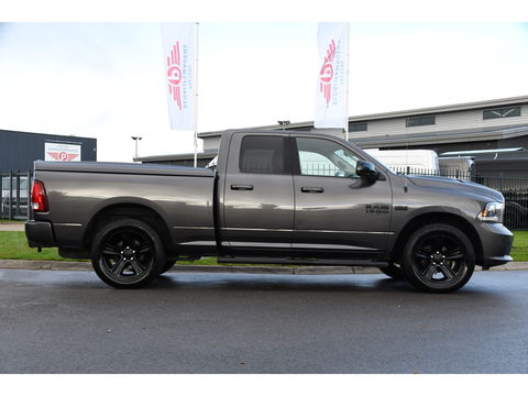 Dodge Ram 1500 5.7 V8 Quad Cab 6'4 Cruise, Camera, 402pk, Automaat, 3500kg, Trekhaak, Stoelverwarming, Leder, Multimedia, Sensoren, Uniek!