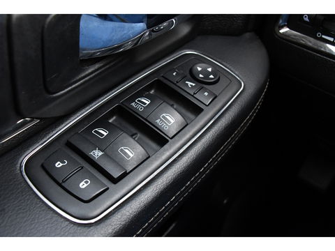 Dodge Ram 1500 5.7 V8 Quad Cab 6'4 Cruise, Camera, 402pk, Automaat, 3500kg, Trekhaak, Stoelverwarming, Leder, Multimedia, Sensoren, Uniek!