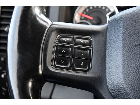 Dodge Ram 1500 5.7 V8 Quad Cab 6'4 Cruise, Camera, 402pk, Automaat, 3500kg, Trekhaak, Stoelverwarming, Leder, Multimedia, Sensoren, Uniek!