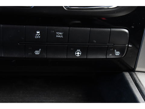 Dodge Ram 1500 5.7 V8 Quad Cab 6'4 Cruise, Camera, 402pk, Automaat, 3500kg, Trekhaak, Stoelverwarming, Leder, Multimedia, Sensoren, Uniek!