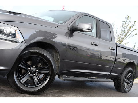Dodge Ram 1500 5.7 V8 Quad Cab 6'4 Cruise, Camera, 402pk, Automaat, 3500kg, Trekhaak, Stoelverwarming, Leder, Multimedia, Sensoren, Uniek!