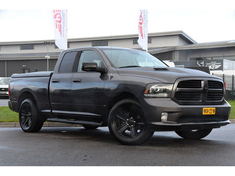 Dodge Ram 1500 5.7 V8 Quad Cab 6'4 Cruise, Camera, 402pk, Automaat, 3500kg, Trekhaak, Stoelverwarming, Leder, Multimedia, Sensoren, Uniek!