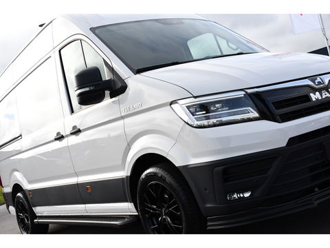 MAN TGE 35 2.0 L3H3 PB Edition Full Options! Adaptieve Cruise, LED, Carplay, 177pk, Automaat, Multimedia, Stoelverwarming, Uniek!