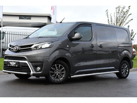 Toyota ProAce Worker 2.0 D-4D Professional Full Options, Camera, Cruise, 2 x Schuifdeur, Clima, Keyless, Multimedia, Trekhaak, Sensoren, 150pk, Uniek!