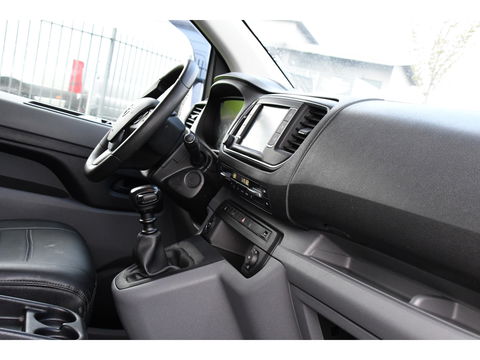 Toyota ProAce Worker 2.0 D-4D Professional Full Options, Camera, Cruise, 2 x Schuifdeur, Clima, Keyless, Multimedia, Trekhaak, Sensoren, 150pk, Uniek!