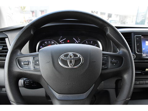 Toyota ProAce Worker 2.0 D-4D Professional Full Options, Camera, Cruise, 2 x Schuifdeur, Clima, Keyless, Multimedia, Trekhaak, Sensoren, 150pk, Uniek!