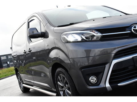 Toyota ProAce Worker 2.0 D-4D Professional Full Options, Camera, Cruise, 2 x Schuifdeur, Clima, Keyless, Multimedia, Trekhaak, Sensoren, 150pk, Uniek!