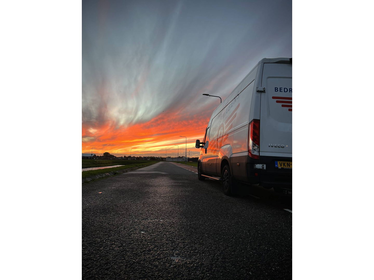 Mercedes-Benz Sprinter 319 V6 3.0 CDI L3H2 DC PB Edition Full options, Adaptieve Cruise, 360 Camera, 10,5'' Mbux, LED, Automaat, BPM Vrij!