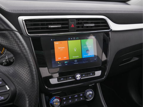 MG ZS EV Luxury 45 kWh {SOH-96%} Aut. *PANO | LUXURY-LEATHER | CCS-FASTLOADER | KEYLESS | NAVI-FULLMAP | ADAPTIVE-CRUISE | CAMERA | HEATED-SPORTSEATS | CARPLAY | BLINDSPOT | DAB | LANE-ASSIST | PRIVACY-GLASS | 17''ALU*