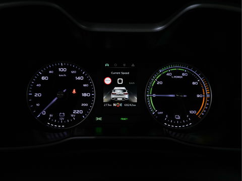 MG ZS EV Luxury 45 kWh {SOH-96%} Aut. *PANO | LUXURY-LEATHER | CCS-FASTLOADER | KEYLESS | NAVI-FULLMAP | ADAPTIVE-CRUISE | CAMERA | HEATED-SPORTSEATS | CARPLAY | BLINDSPOT | DAB | LANE-ASSIST | PRIVACY-GLASS | 17''ALU*