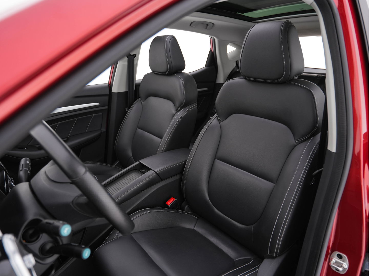 MG ZS EV Luxury 45 kWh {SOH-96%} Aut. *PANO | LUXURY-LEATHER | CCS-FASTLOADER | KEYLESS | NAVI-FULLMAP | ADAPTIVE-CRUISE | CAMERA | HEATED-SPORTSEATS | CARPLAY | BLINDSPOT | DAB | LANE-ASSIST | PRIVACY-GLASS | 17''ALU*
