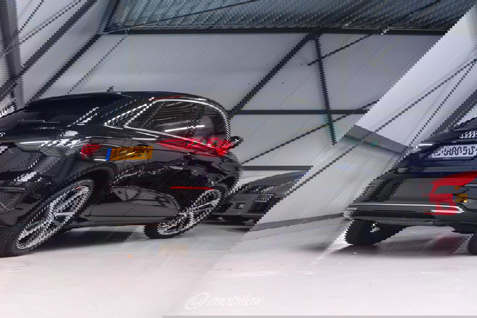 Audi A3 Sportback 35 TFSI Business edition 150 pk | ACC | LED | Sportstoelen | NAP NL auto | VC | incl BTW |