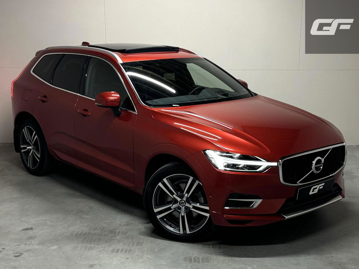 Volvo XC60 2.0 T8 Twin Engine AWD Pano Memory 360° HUD Autopilot Carplay Trekh.
