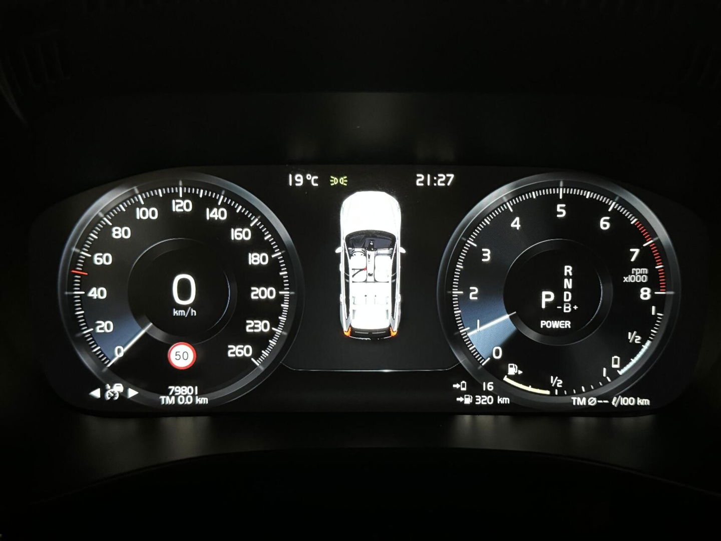 Volvo XC60 2.0 T8 Twin Engine AWD Pano Memory 360° HUD Autopilot Carplay Trekh.