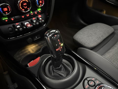 MINI Clubman 1.5 Cooper Richmond Park Edition | Pano | H/K | Virtual | Camera | Carplay | Stoelverw. | LED | NAP