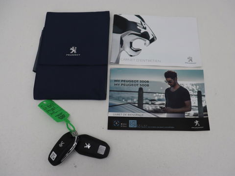 Peugeot 3008 1.6 HYbrid 225 Allure Pack | Carplay | Navigatie | Camera | Cruise Control | LED Koplampen | LMV 18 |