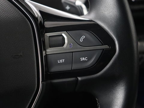 Peugeot 3008 1.6 HYbrid 225 Allure Pack | Carplay | Navigatie | Camera | Cruise Control | LED Koplampen | LMV 18 |