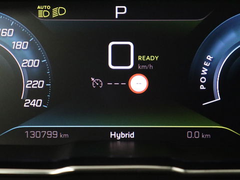 Peugeot 3008 1.6 HYbrid 225 Allure Pack | Carplay | Navigatie | Camera | Cruise Control | LED Koplampen | LMV 18 |