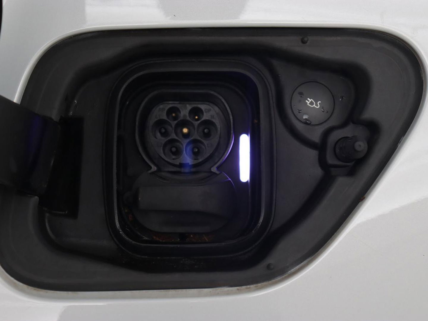 Polestar 2 Long Range Single Motor 78 kWh | Panoramadak | Harman/Kardon Audio | Carplay | Stoelverwarming | Camera | LED koplampen | LMV 19 |