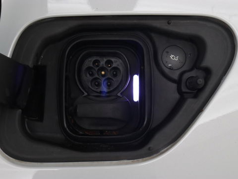 Polestar 2 Long Range Single Motor 78 kWh | Panoramadak | Harman/Kardon Audio | Carplay | Stoelverwarming | Camera | LED koplampen | LMV 19 |