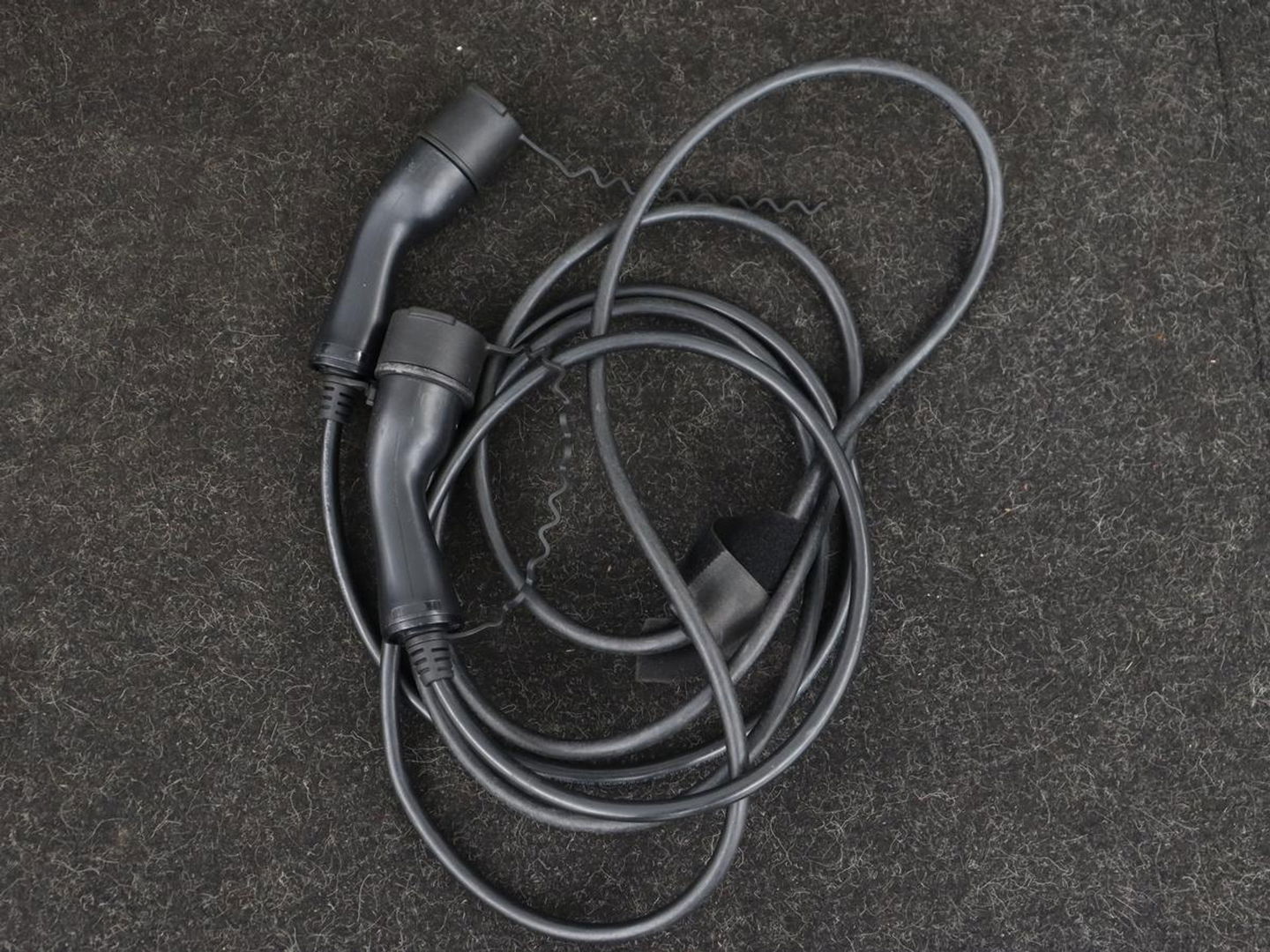 Polestar 2 Long Range Single Motor 78 kWh | Panoramadak | Harman/Kardon Audio | Carplay | Stoelverwarming | Camera | LED koplampen | LMV 19 |