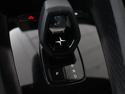 Polestar 2 Long Range Single Motor 78 kWh | Panoramadak | Harman/Kardon Audio | Carplay | Stoelverwarming | Camera | LED koplampen | LMV 19 |