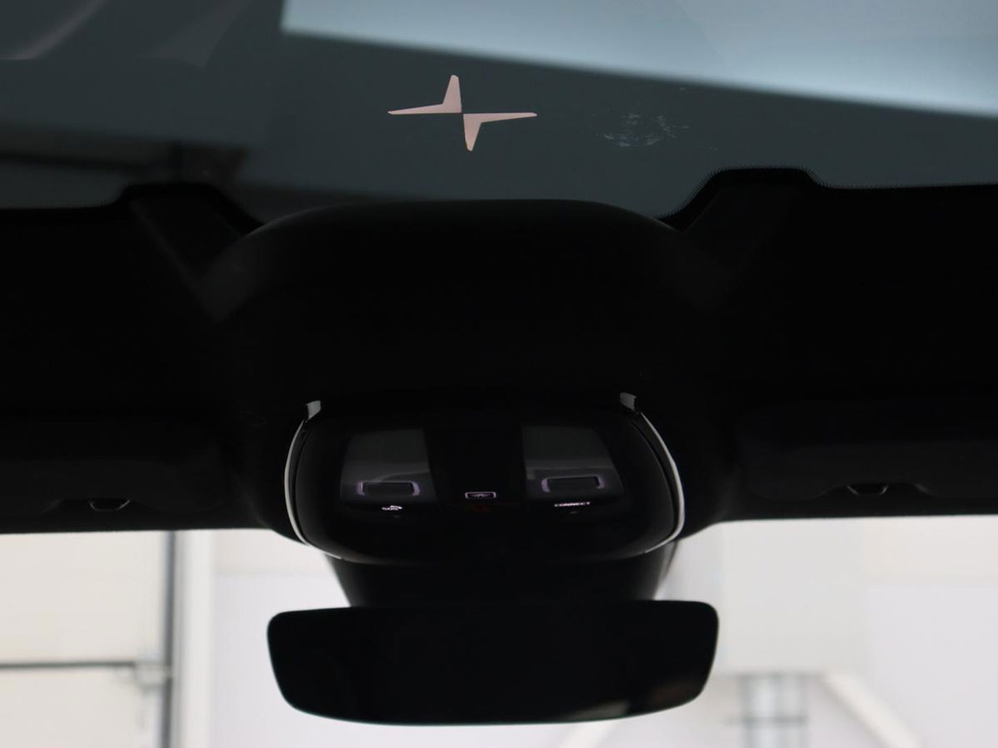 Polestar 2 Long Range Single Motor 78 kWh | Panoramadak | Harman/Kardon Audio | Carplay | Stoelverwarming | Camera | LED koplampen | LMV 19 |