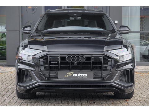 Audi Q8 55 TFSI 340pk S-line Panoramadak RS-stoelen Luchtvering 4-Wielsturing Bang&Olufsen Trekhaak Matrix led NLauto
