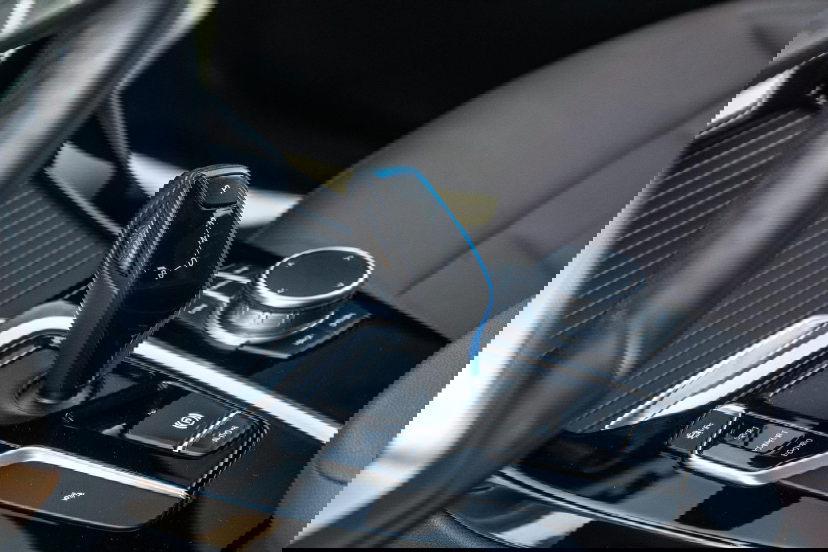 BMW iX3 High Executive 80 kWh PANORAMADAK / CARPLAY / BRUIN LEER / NAVI