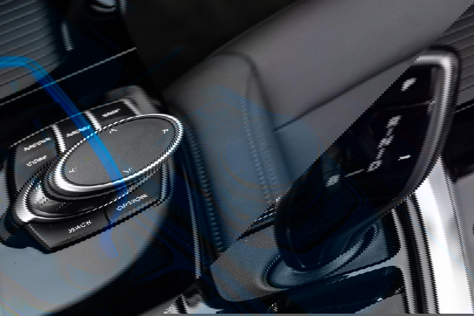 BMW iX3 High Executive 80 kWh PANORAMADAK / CARPLAY / BRUIN LEER / NAVI