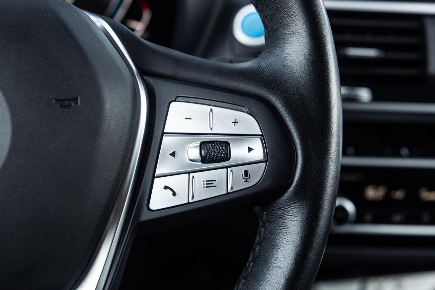 BMW iX3 High Executive 80 kWh PANORAMADAK / CARPLAY / BRUIN LEER / NAVI