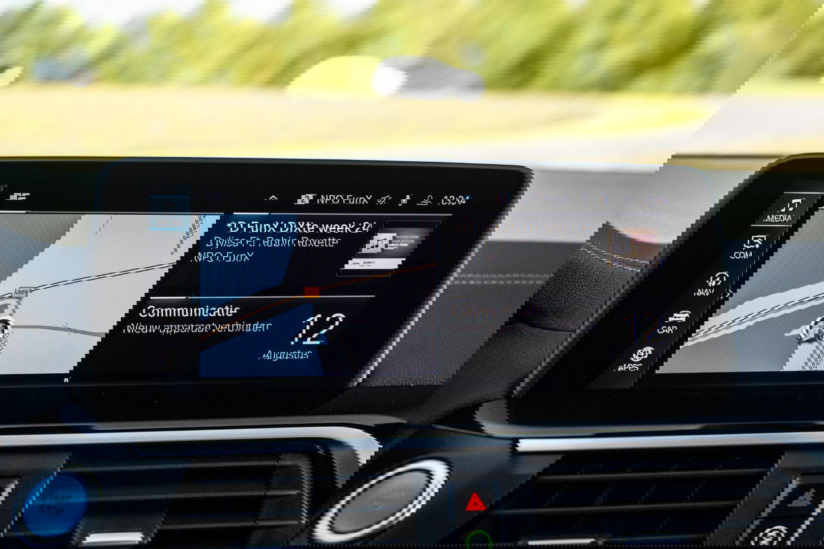 BMW iX3 High Executive 80 kWh PANORAMADAK / CARPLAY / BRUIN LEER / NAVI