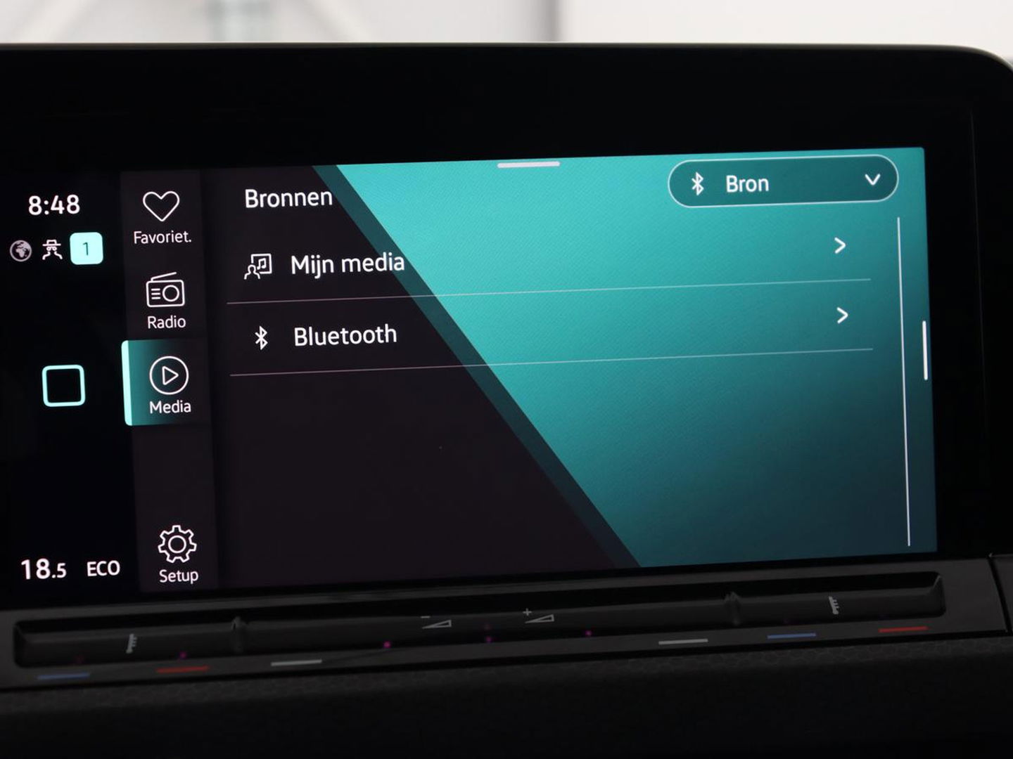 Volkswagen Golf 1.4 eHybrid GTE | Camera | Adaptive cruise | Carplay | Navigatie | Sportstoelen | Full LED | Sfeerverlichting | PHEV