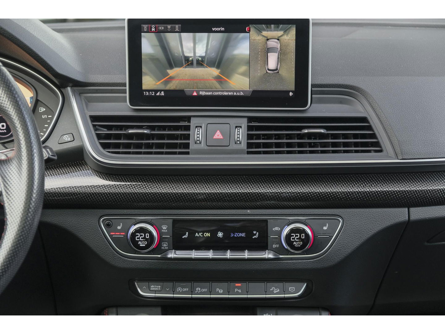 Audi SQ5 3.0 TFSI 354pk Quattro Panoramadak Luchtvering RS stoelen Trekhaak Head-up Bang&Olufsen BOMVOL Black pack