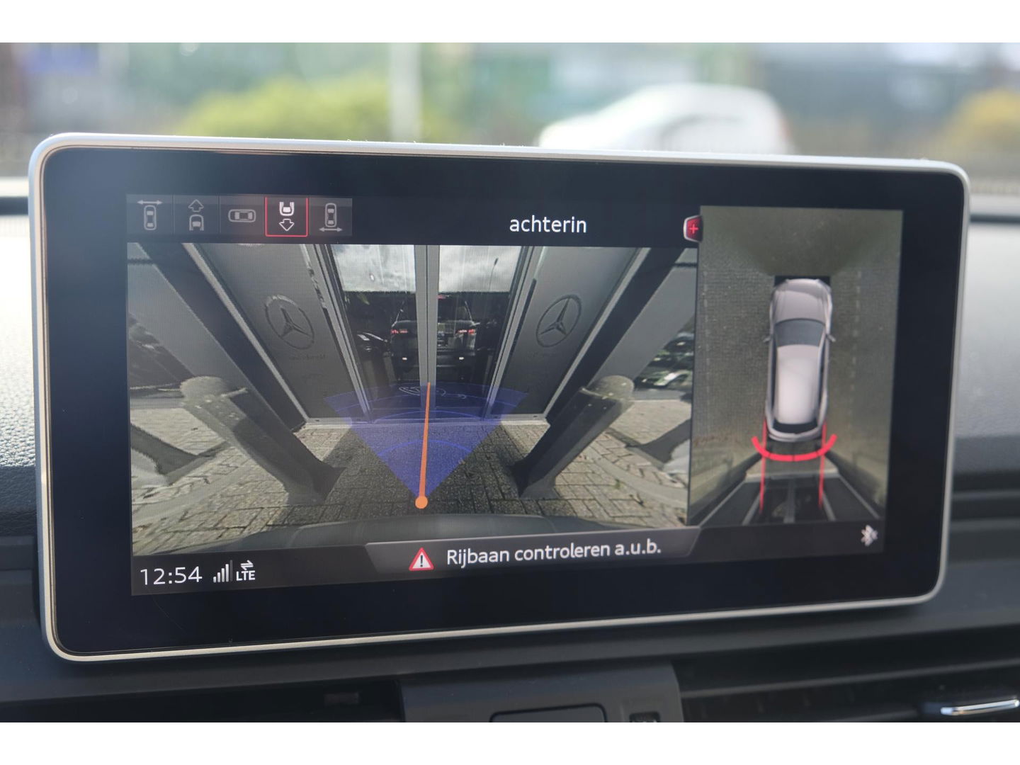 Audi SQ5 3.0 TFSI 354pk Quattro Panoramadak Luchtvering RS stoelen Trekhaak Head-up Bang&Olufsen BOMVOL Black pack