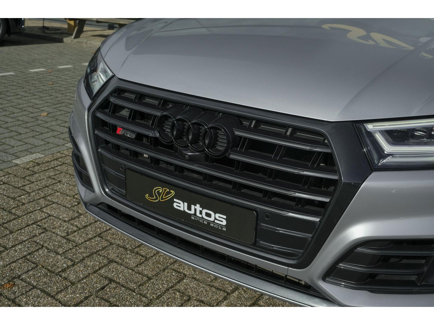 Audi SQ5 3.0 TFSI 354pk Quattro Panoramadak Luchtvering RS stoelen Trekhaak Head-up Bang&Olufsen BOMVOL Black pack