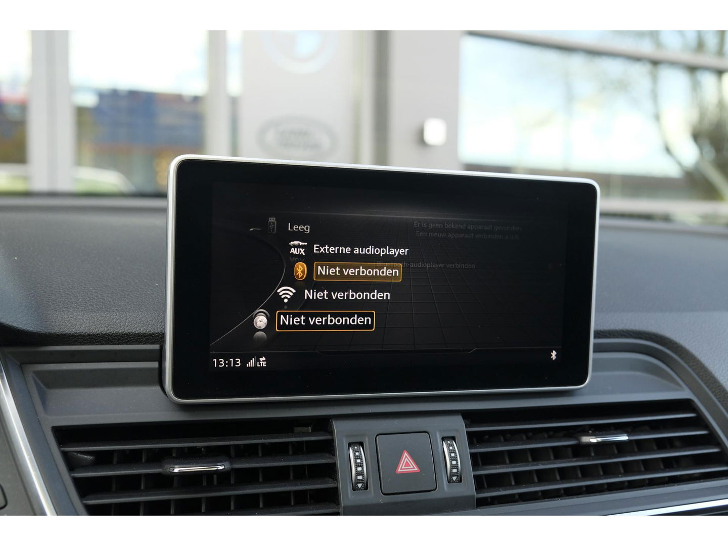 Audi SQ5 3.0 TFSI 354pk Quattro Panoramadak Luchtvering RS stoelen Trekhaak Head-up Bang&Olufsen BOMVOL Black pack