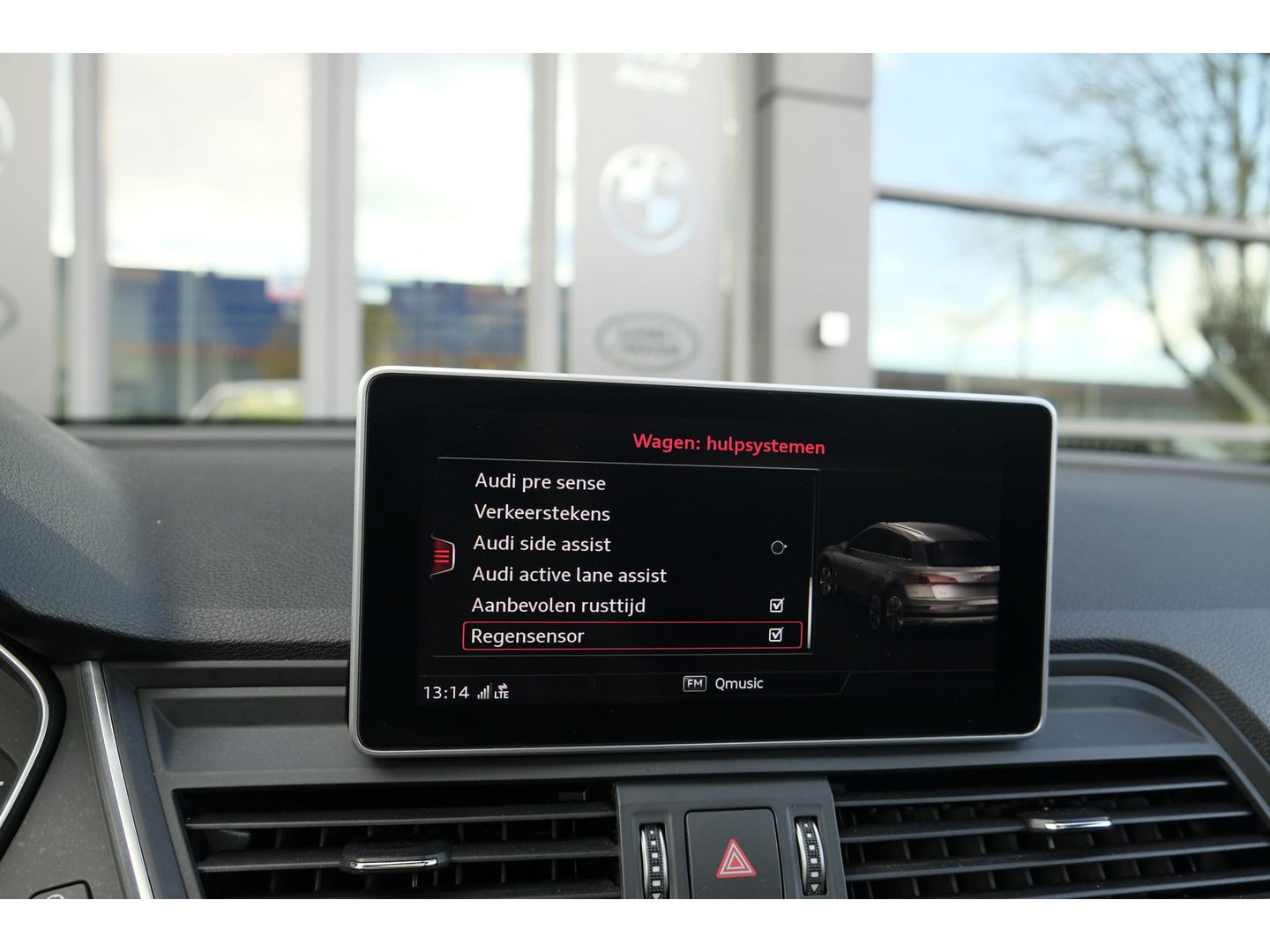 Audi SQ5 3.0 TFSI 354pk Quattro Panoramadak Luchtvering RS stoelen Trekhaak Head-up Bang&Olufsen BOMVOL Black pack