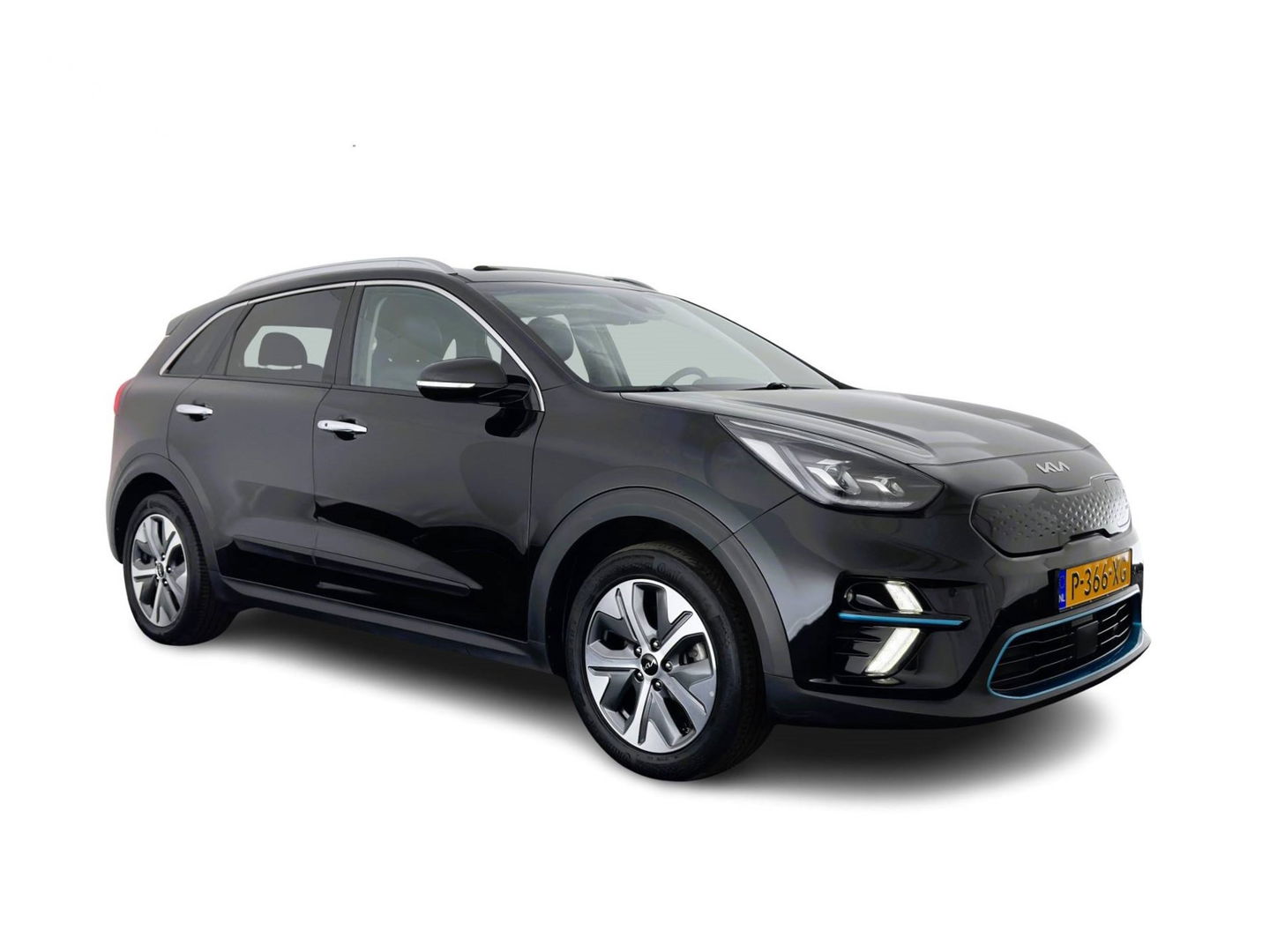 Kia e-Niro ExecutiveLine 64 kWh [ 3-Fase ] {SOH-100%} (INCL-BTW) Aut. *PANO | LUXURY-LEATHER | JBL-AUDIO | FULL-LED | NAVI-FULLMAP | DAB | ADAPTIVE-CRUISE | CAMERA | MEMORY-PACK | LANE-ASSIST | CCS-FASTLOADER | KEYLESS | DIGI-COCKPIT | 17"ALU*