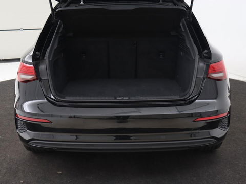 Audi A3 Sportback 40 TFSI e Edition | Leder | Carplay | Navigatie | Stoelverwarming | Cruise Control Adaptief | LMV 16 |