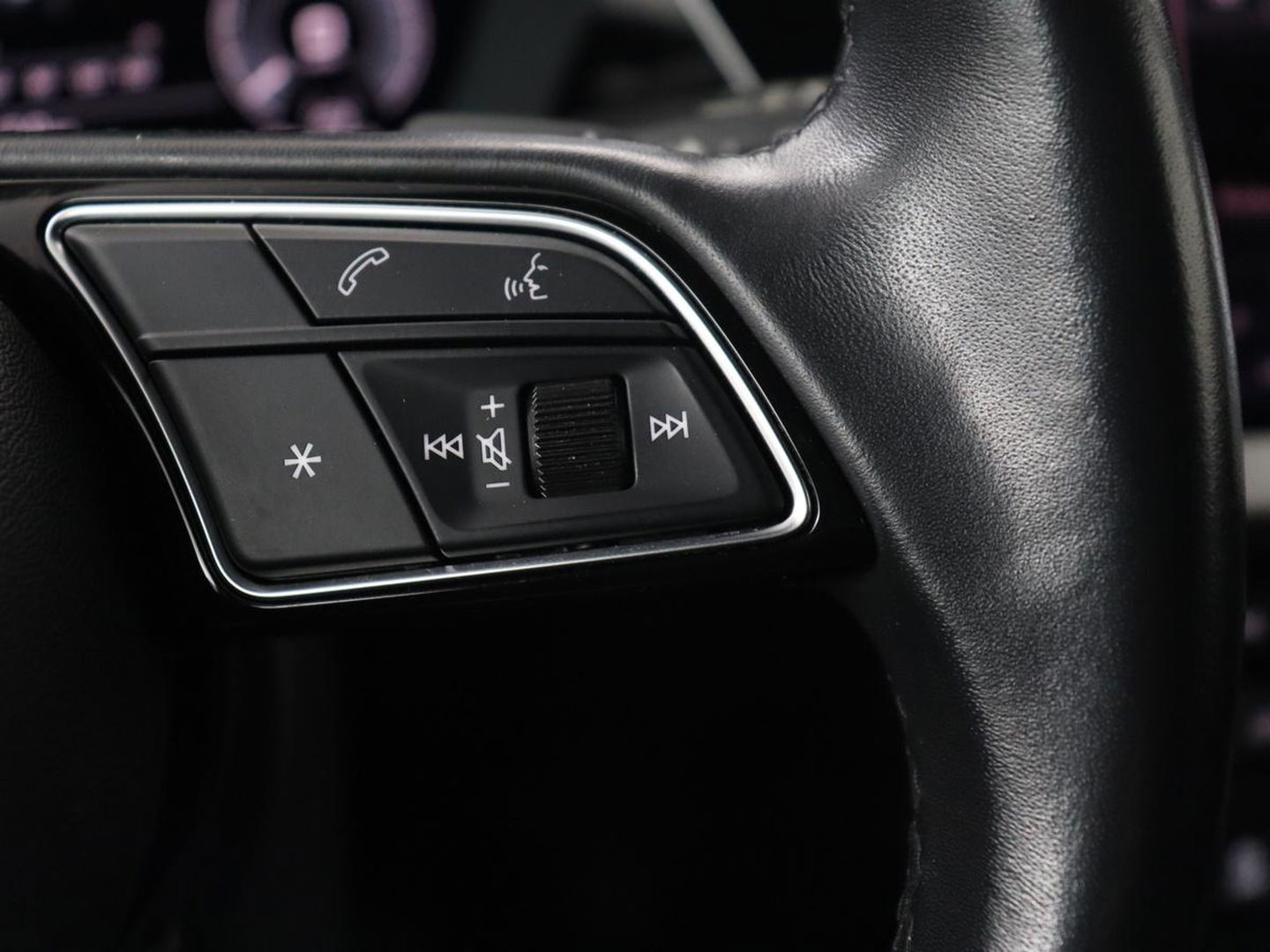 Audi A3 Sportback 40 TFSI e Edition | Leder | Carplay | Navigatie | Stoelverwarming | Cruise Control Adaptief | LMV 16 |