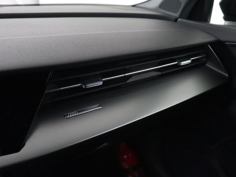 Audi A3 Sportback 40 TFSI e Edition | Leder | Carplay | Navigatie | Stoelverwarming | Cruise Control Adaptief | LMV 16 |